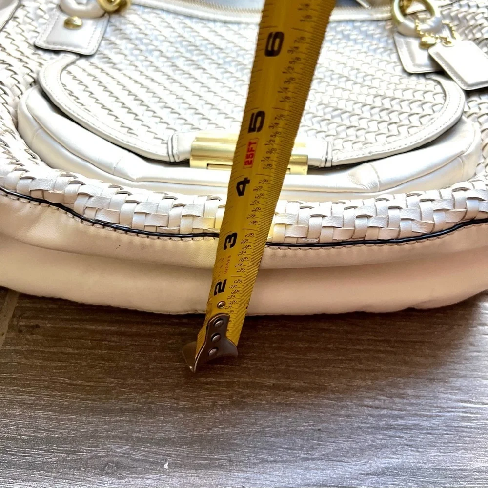 Coach Vintage Plaid Beige Leather Shoulders/Crossbody/Satchels Bag